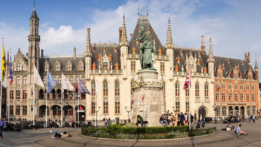 Provinzialpalast, einer der vollendesten Barockbauten Europas